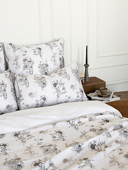 Комплект постельного белья Семейный DE'NASTIA Ботаника принт (наволочки50x70,70x70,пододеяльник145x210,простыня230x260)белый/бежевый сатин-твил хлопок 000000000001230677