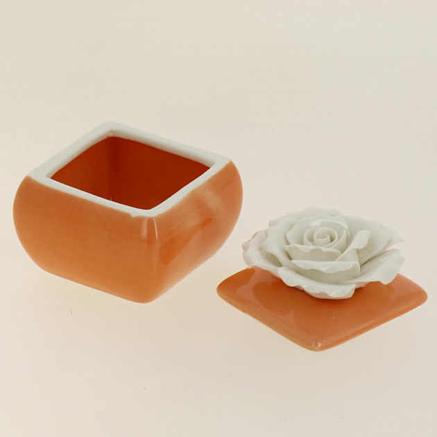 Шкатулка декоративная оранжевая с белой розой из фарфора для украшений / 6.3х6х6.2 арт.43829 000000000001195749