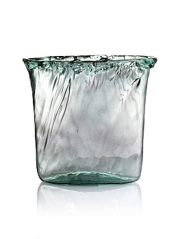 Ваза декоративная 2,5л 21,5x8x25см DE'NASTIA Египет волнистый край ручная работа светло-серый стекло 000000000001220900