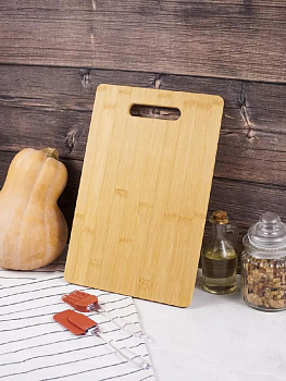 Доска разделочная 20х30х1,4см LUCKY с ручкой бамбук 000000000001221161