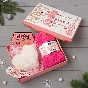 Набор подарочный KAFTAN "Pink holidays" носки р-р 36-39(23-25см) + ёлочная игрушка 4310460 000000000001202379