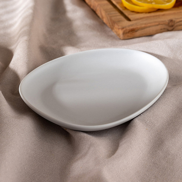 Тарелка десертная 8,5x15x2см DE'NASTIA Оливки-однотон серый фарфор 000000000001225128