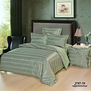 Расцветку постельного белья уточняйте у оператора