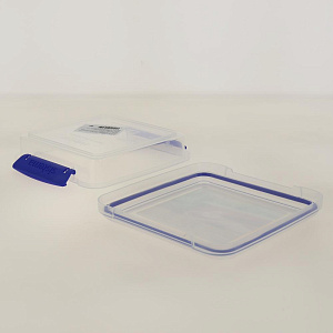 Контейнер для сэндвичей 0,45л квадратный KLIP IT SISTEMA.Можно использовать в микроволновой печи без крышки.1645 000000000001197078