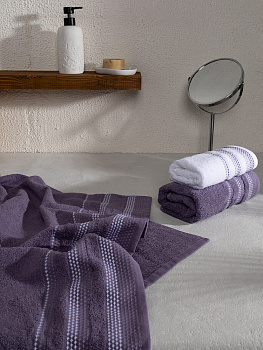 Полотенце махровое LUCKY Бордюр точки 450gsm 70x140 100% хлопок, фиолетовый D100406 000000000001227655