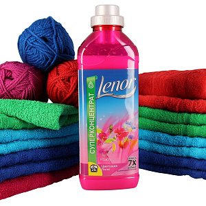 Кондиционер для белья Цветущие поля Lenor, 930мл 000000000001124610