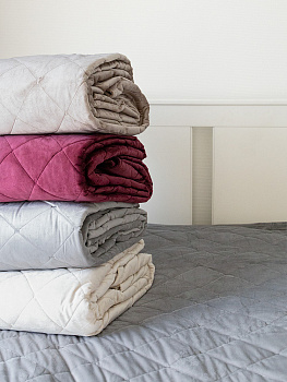 Покрывало 260x260см DE'NASTIA геометрия велюр бордовый полиэстер 000000000001227985