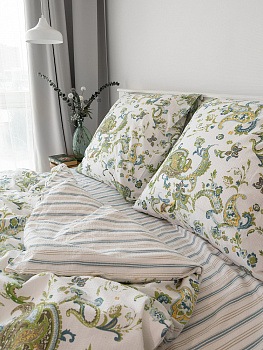 Комплект постельного белья 1,5сп DE'NASTIA(пододеяльник145х210см простыня150х215см наволочки70x70см-2шт)BotehОгурцыПолоскаБелыйЗеленыйСинийЖатыйХлопок 000000000001227508