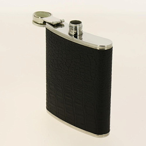 Набор подарочный Штопоры в коробке из окраш-го черного металла: фляга для спиртных напитков, 200 мл и 2 стопки, 20.2x13.2x6.7см 3781 000000000001195741