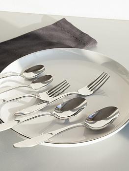 Набор столовых приборов 6 предметов (ложка чайная 2шт, ложка столовая 2шт, вилка столовая 2шт) DE'NASTIA Версаль серебристый глянец нержавеющая сталь 000000000001229645